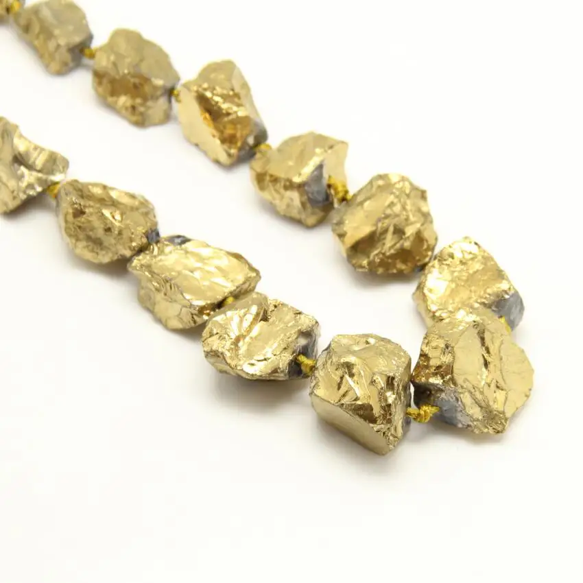Approx 15pcs/str Natural Rough Quartz Loose Beads Jewelry,Middle Drilled Nuggets Titanium Gold Crystal Slab Loose Beads Necklace
