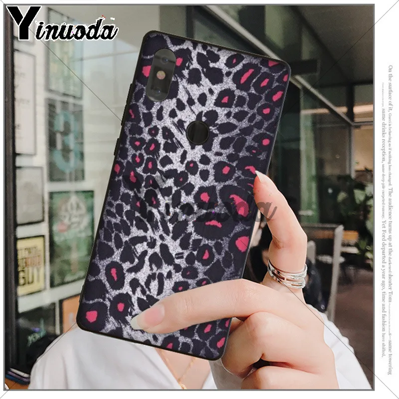giraffe leopard tiger zebra Wild Print 