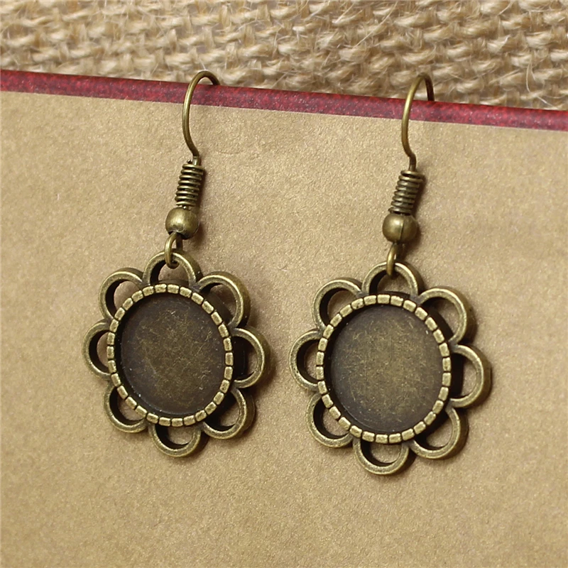 20pc/lot 12mm Bronze Flower Earring Base Cabochon Setting Earring Base