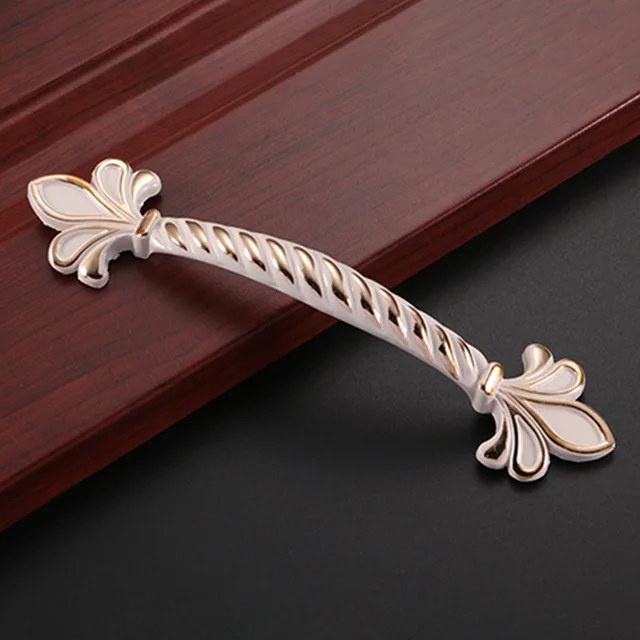 Best Price New Modern Zinc Alloy Cabinet Handles Wadrobe Door Pulls Drawer Knobs Kitchen Cupboard Furniture Handle WWO66 Best Price New Modern Zinc Alloy Cabinet Handles Wadrobe Door Pulls Drawer Knobs Kitchen Cupboard Furniture Handle WWO66