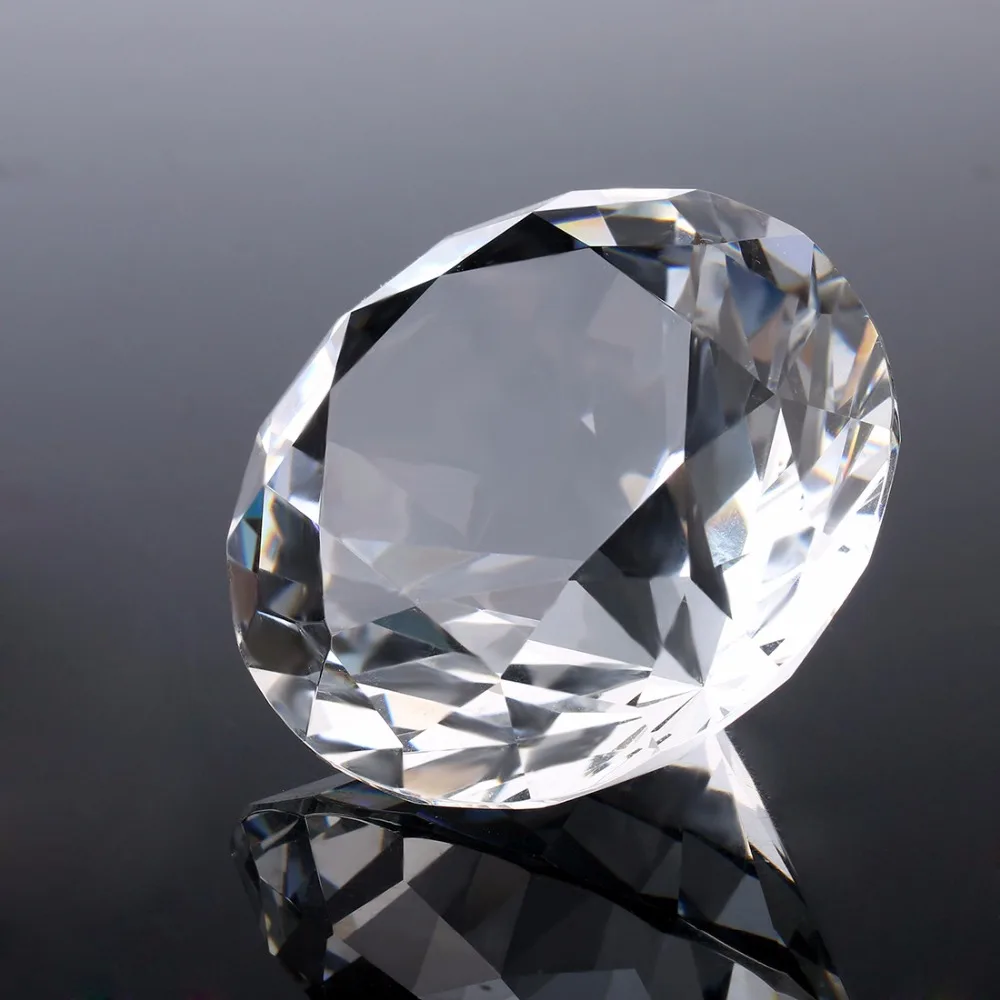 Diamond crystal