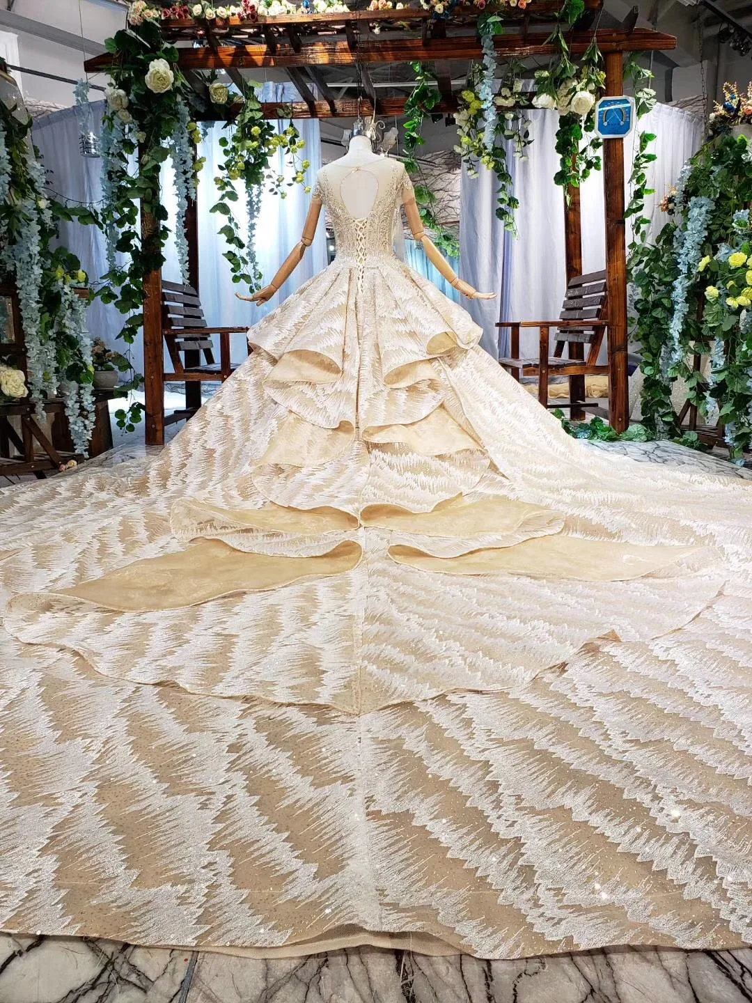 Длинные рукава Vestido De Noiva кружевные платья Свадебные платья на заказ размера плюс свадебные платья с кристаллами