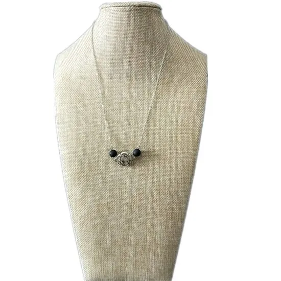 8964201733_749301389