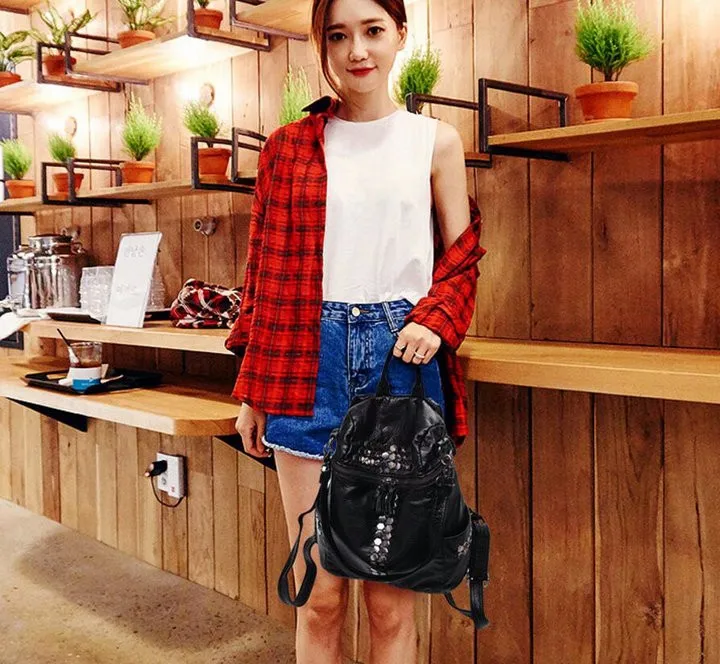 Rdywbu High Quality Star Backpack Wash Water PU Leather Travel Bag Women Leisure Rivets Girl Large Capacity Stud Schoolbag H104