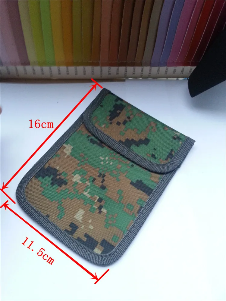 

10pcs Signal Blocker Military camouflage Pouch Stop Cell Phone GPS RFID Tracking&Bugging Privacy Protector radiation mobile Case