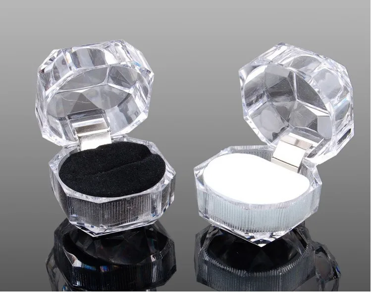 plastic ring case