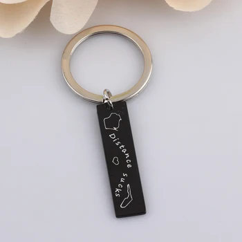 

Lovers Gift Key Chain Chaveiros Distance Sucks Black Engraved Keyring Key Chains Novelty Key Set Distance Love Boyfriend Gift