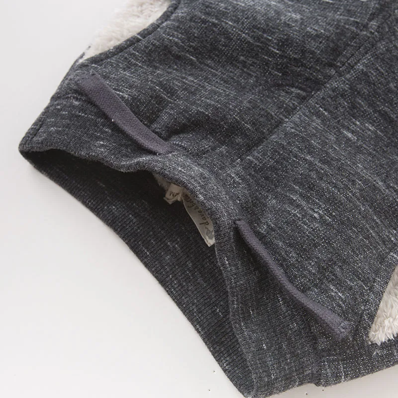 DB6532_0053_6Y3A7408