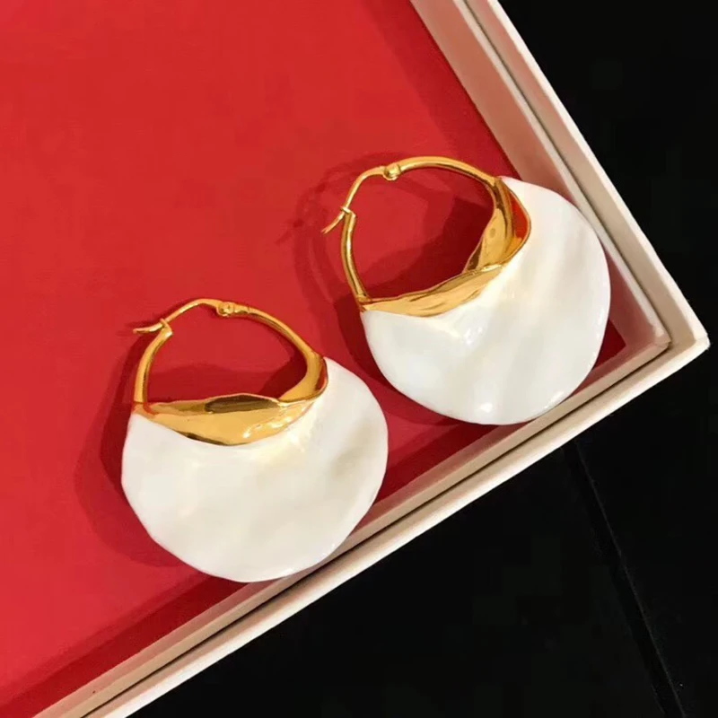 

Hot Brand Gold Color Fashion Jewelry For Women Big Fan Earrings White Earrings Big Plate Stud Earring Hot Party Earrings Vintage