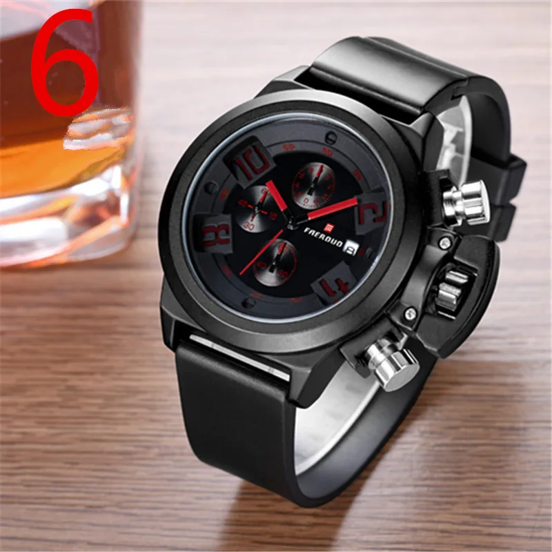 The elegant and luxurious men's business quartz watch shows a mature man's charm. 18 The elegant and luxurious men's business quartz watch shows a mature man's charm. 18
