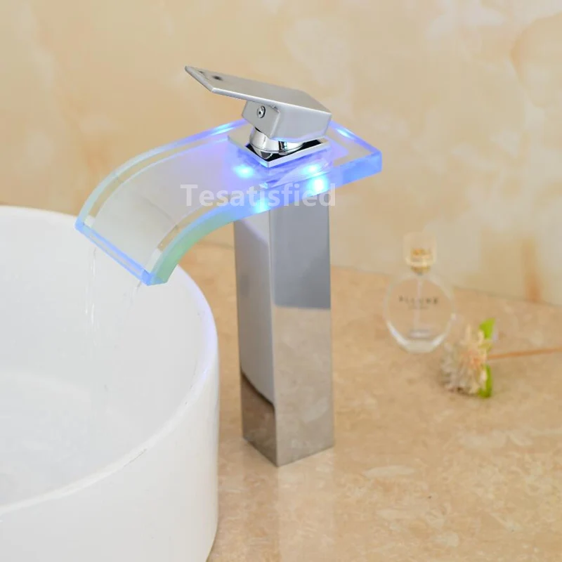 Robinet Salle De Bain Стекло водопад кран Led Цвет изменение Ванная комната смесителя крепление на платформу смесители для раковины краны