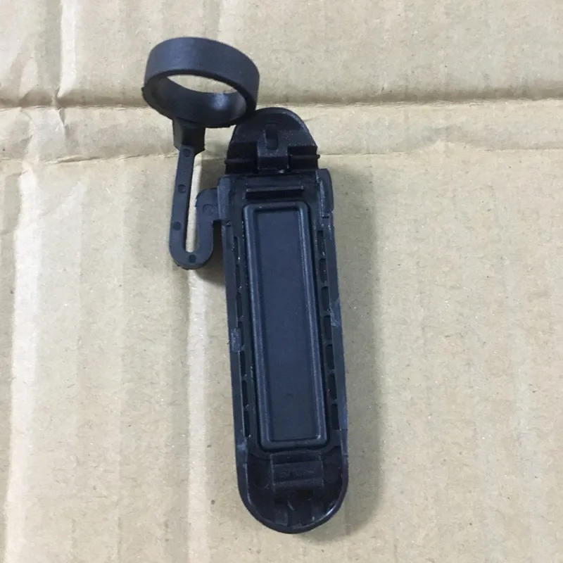 10X-the-headphone-dust-cover-cap-for-motorola-xts2500-xts5000-xts3000-walkie-talkie (1)