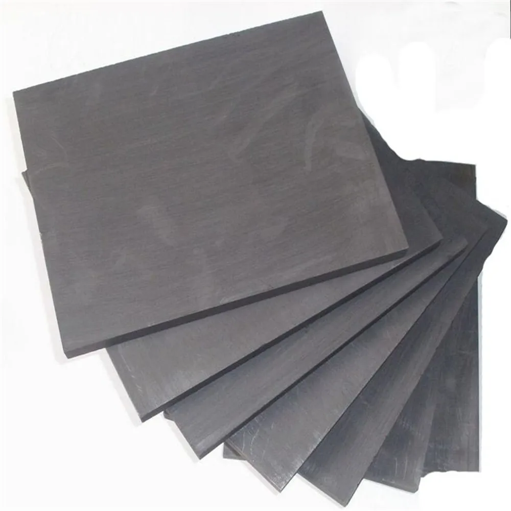 Графитовые пластины для электролиза. Листовой графитовый прокладочный материал МГЛ. Футеровочные графитовые плиты. Графит лист