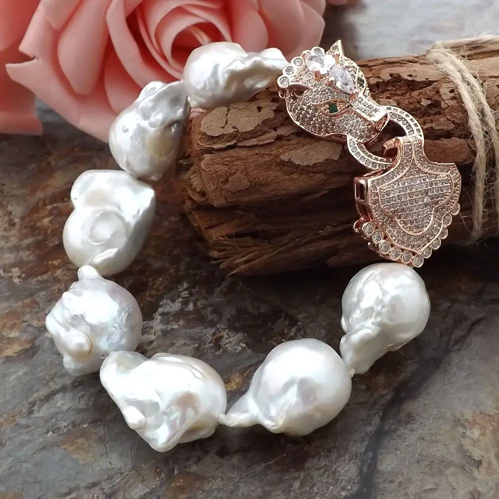 

GE052511 9" White Keshi Pearl Bracelet
