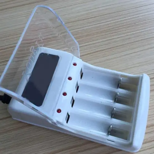 4 Ports AA/AAA Rechargeable Battery Charger for RC Camera Toys Electronics Portable Battery Charger with EU Plug/US Plug CCC Islamabad