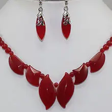 Изделия Природных женская новая-красивый красный камень ожерелье 1", серьги кварц fine часы Крылья женские королева