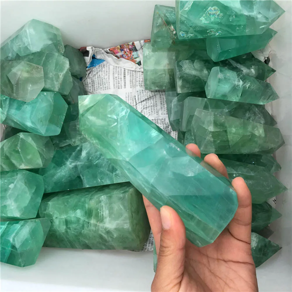 

Free Shipping 1 Kg Natural Polished Green Fluorite Stone Crystal Tower Crystal Point LXM