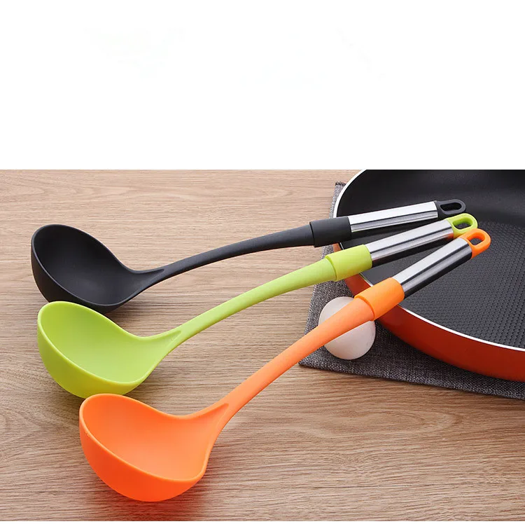 1PC Creative Soup Spoon Long Handle Plastic Spoons Toughened Nylon Food grade Tableware Kitchen