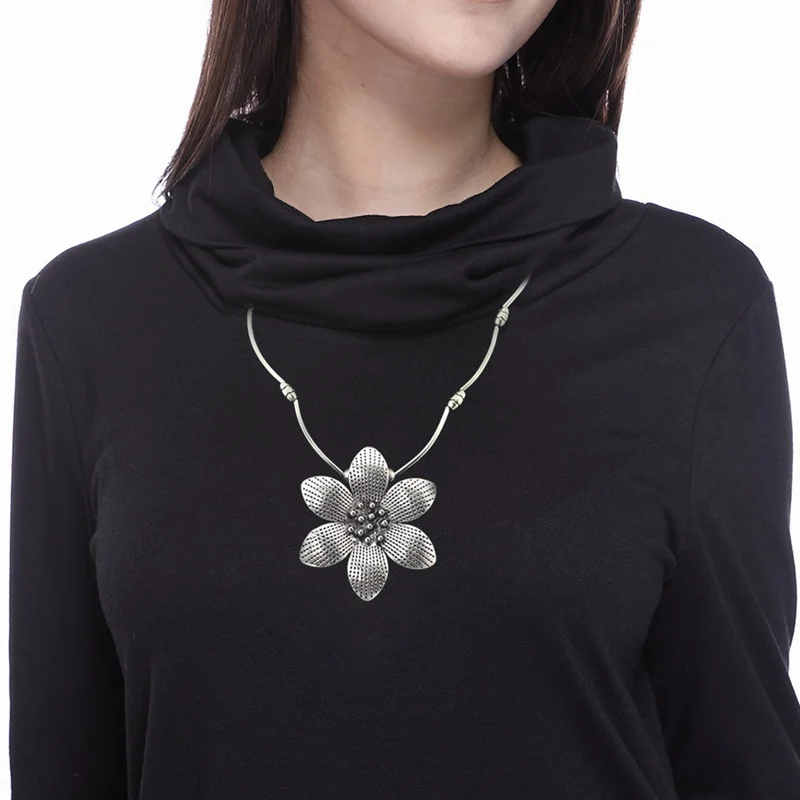 

2018 Vintage Bohemian Silver Color Big Statement Flower Necklaces & Pendants For Women Jewelry Accessories
