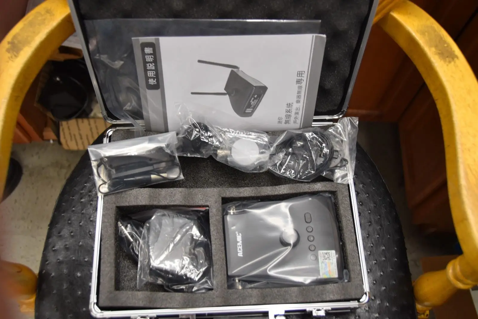

ACEMIC PR-8 AT-10 UHF Pro Accordion Wireless Microphone SYSTEM High Fidelity