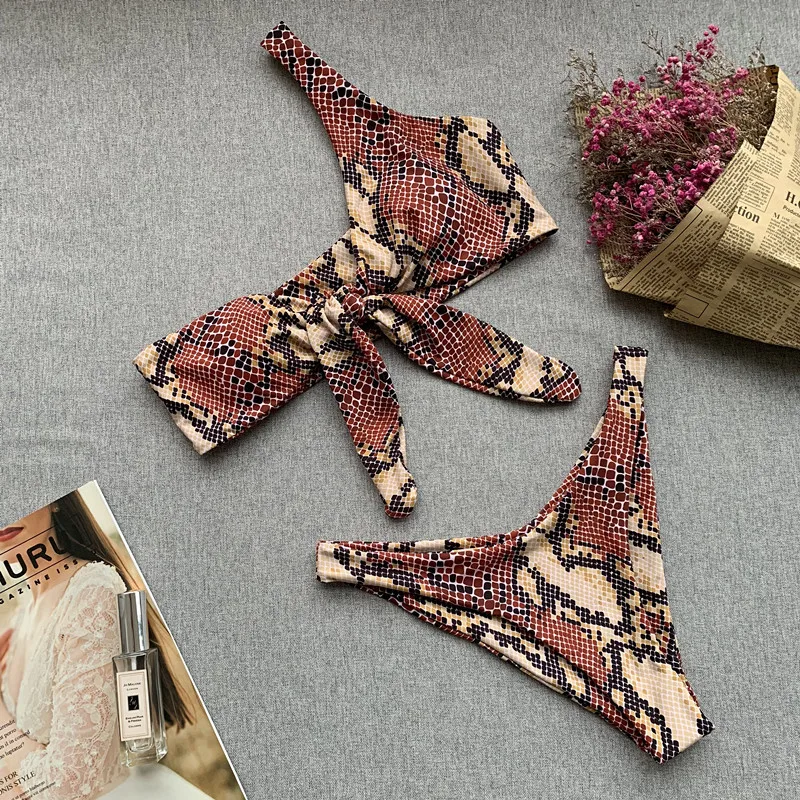

XREOUGA 2019 Brazilian Snake Print Bow Bikini Set Women One Shoulder Low Cut Swimwear Wrapping Chest Strap Two Piece Swimsuit