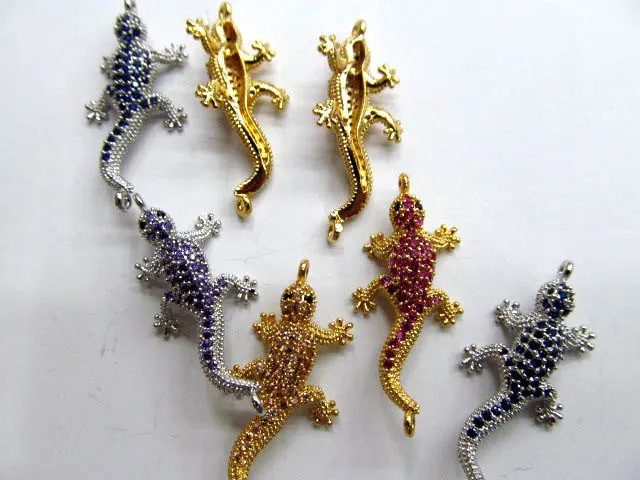 

AAA grade 20x40mm 12pcs pave metal spacer &cubic zirconia crystal gecko animals craved rainbow jewelry beads