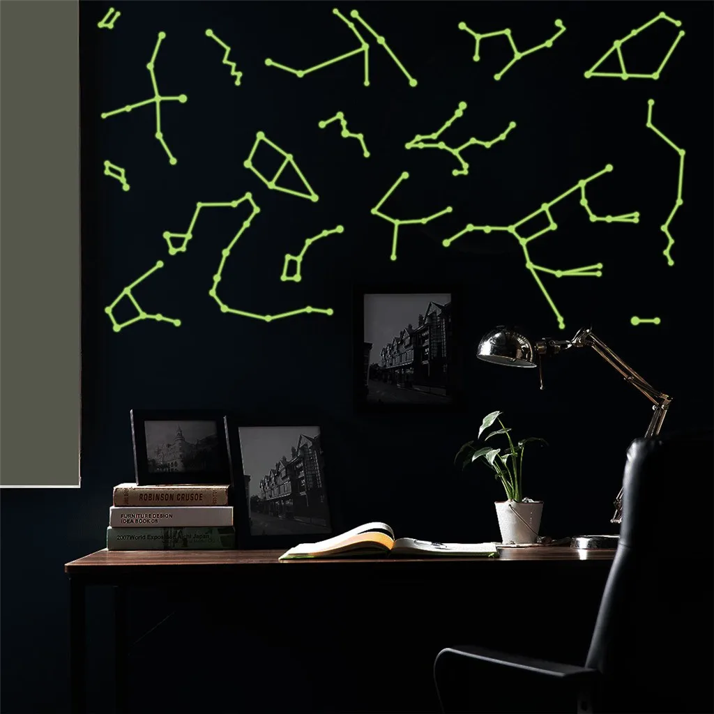 

Creative Wall Stikcers Glow In The Dark Constellation Pattern Decorative Painting For Kids Room Bedroom Wall Decoration