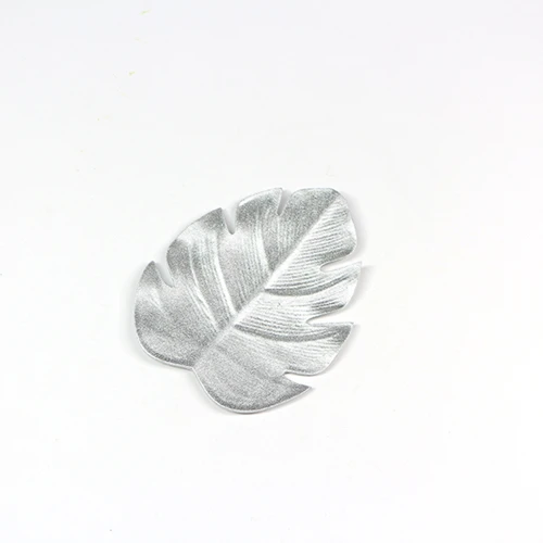 silver leaf 1 шт. тропический искусственный коврик с листьями EVA подстаканники водонепроницаемый Изолированный подстаканник коврик Кофе Чай напиток подставки Настольный Декор 13*10 см - Цвет: silver leaf