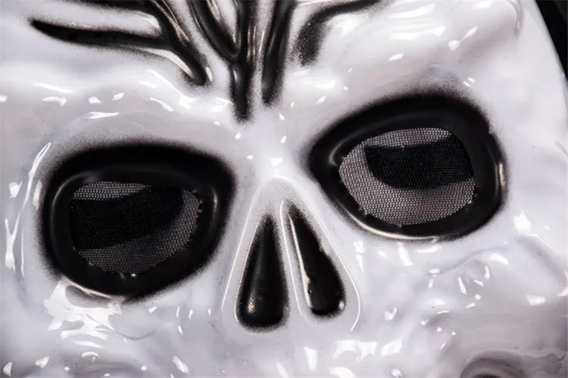 3865831447_955951636