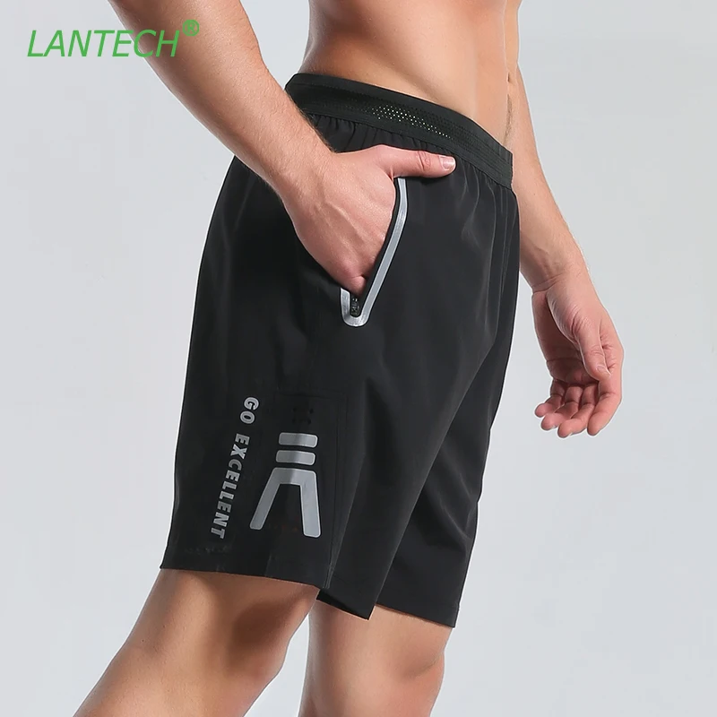 

LANTECH Men Jogger Fitness Exercise Shorts Trousers Fashion Casual Shorts Breathable Quick Dry Pocket Refletive Logo