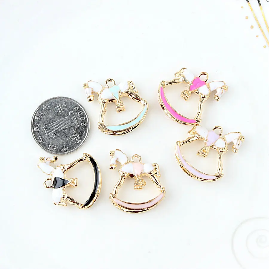 

Oil Drop Charms 5pcs/lot Beautiful Horse Gold Tone Metal Enamel Folating Pendant Carousel Charms for DIY Bracelet Necklace