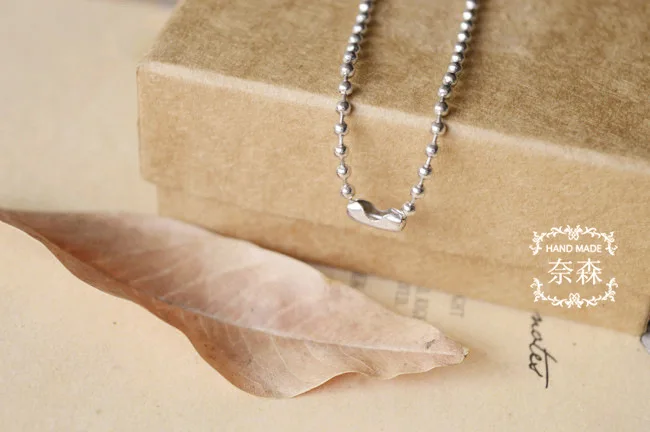 Женское винтажное ожерелье ручной работы в стиле ретро длинное и кулоны