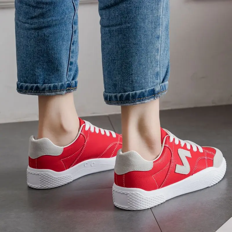 2018 rouge Chaussures Plates Nouveau Cuir En Blanc blanc Femmes Noir Chaussures Casual r7r1wqR