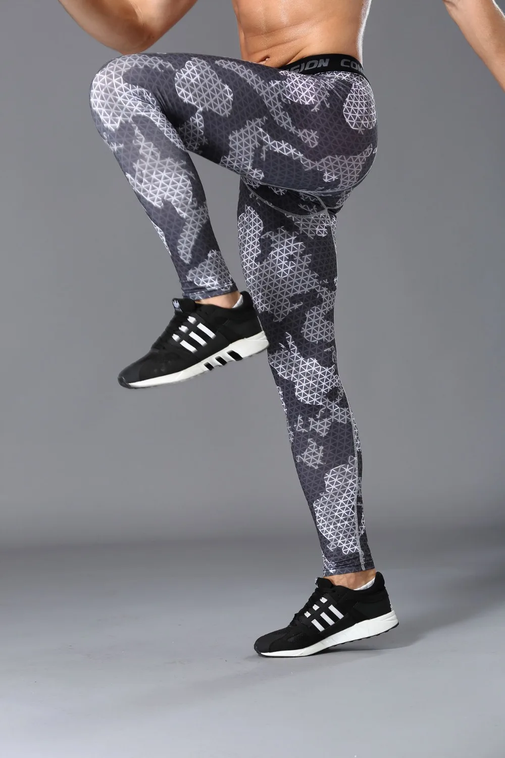 3823045340_1215877470