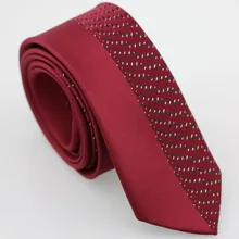 YIBEI Coachella галстук ручной работы тощий галстук половина красный галстук черный и белый маленькие точки тканый тонкий узкий галстук мужской свадебное платье