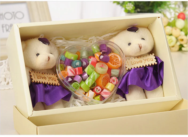 8801623158_1880767871