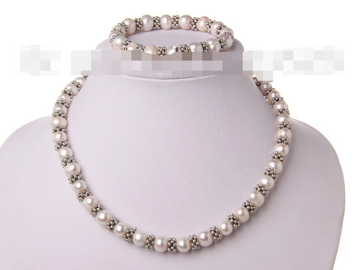 

12603 white round freshwater cultured pearl necklace bracelet set