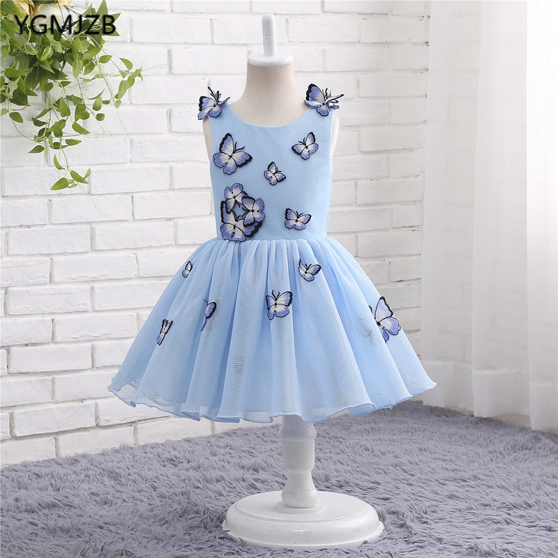 gown flower
