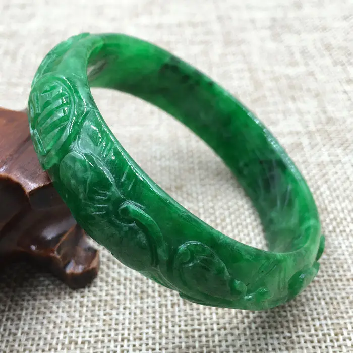 

A-856 Vintage China Hand-carved Emerald Green Jadeite Jade Bangle Bracelet 59mm 28% 10.13