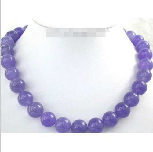 

shipping natural lavender jade bead necklace 9KT gold clasp 18