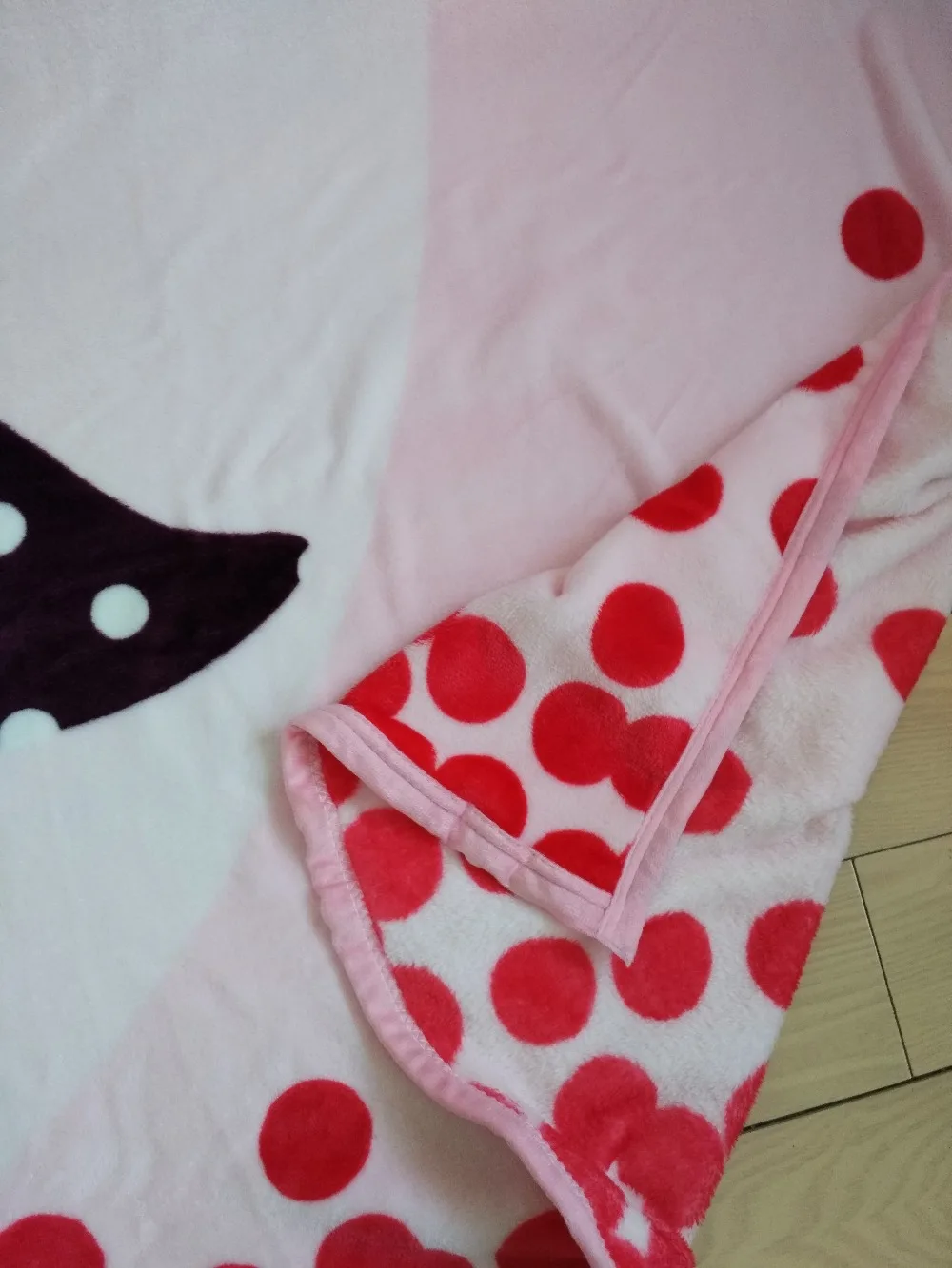 Mickey blanket (3)