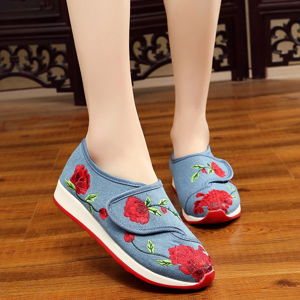 2018 Spring Old Peking Shoes Women Fower Beautiful Flat