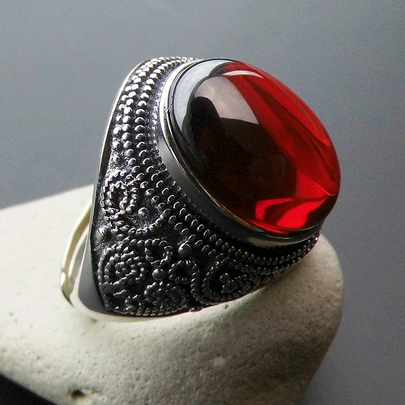 

925 Sterling Silver Silver Garnet Ring gem ring opening new lady food exaggeration atmosphere