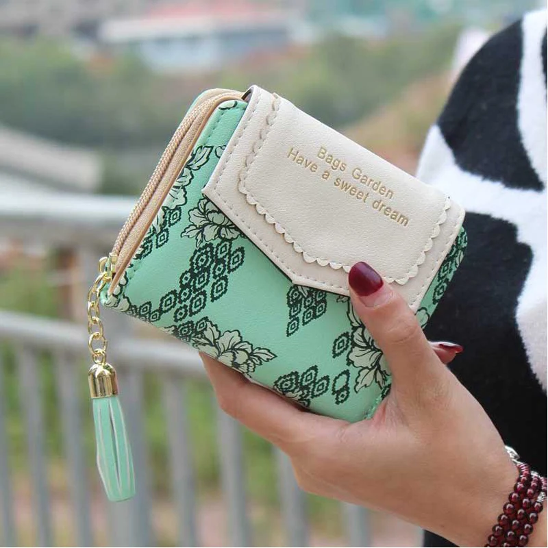 Vintage Flower Women Wallet Short Design Floral Purse Zipper Girl Lady Cute Tassel Wallets