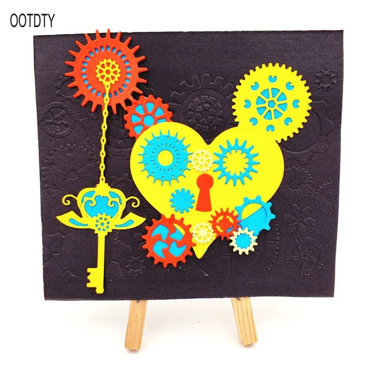 Трафарет из углеродистой стали с изображением мультяшного сердца для высечки