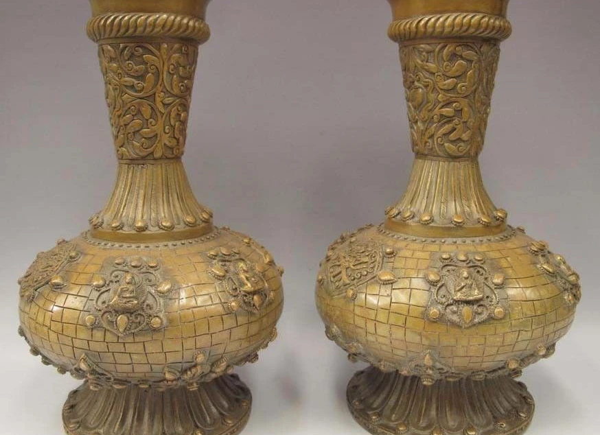 

Chinese Buddhism Copper Bronze Sakyamuni Guan Yin Kwan-yin Bottle Pot Vase Pair