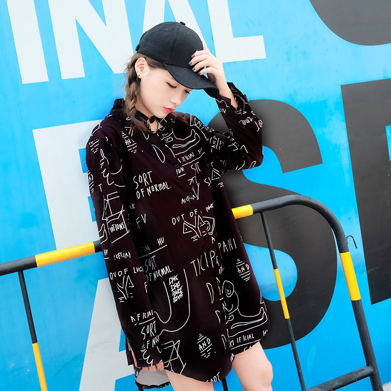 

Gothic Graffiti Letter Print Black Long Blouse Streetwear Harajuku Loose Oversized Top Tumblr Tee Summer Sun Korean 2019 Shirts