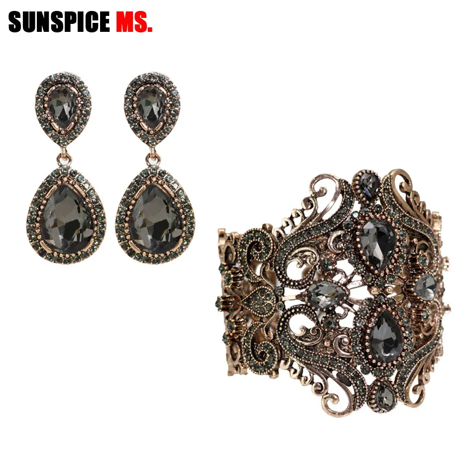 

SUNSPICE-MS Vintage Jewelry Set Women Drop Clip Earring Flower Spring Bangle Cuff Antique Gold Color Indian Ethnic Bridal Bijoux