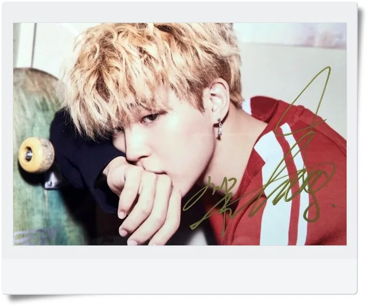 

signed Bangtan Boys JIMIN autographed photo LOVE YOURSELF 4*6 inches freeshipping 092017C