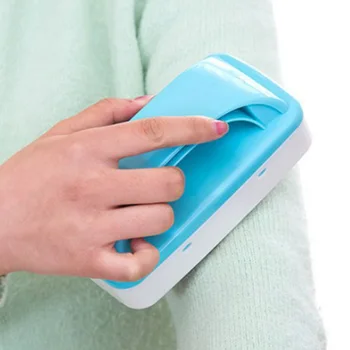 

Double Roller Electrostatic Pet Sticky Hair Remover Dusting Brush Bed Quilt Dusting Sofa Clothing Dry Cleaning Brush